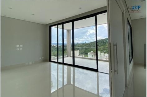 Casa de Condomínio à venda e aluguel com 4 quartos, 556m² - Foto 15