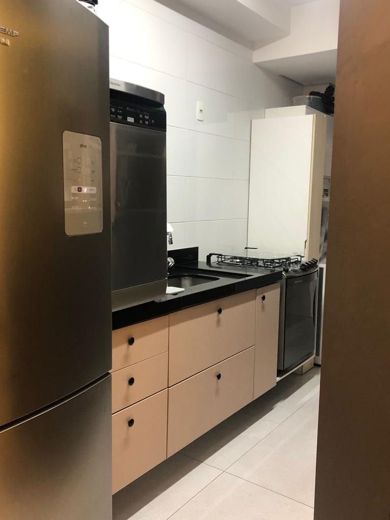 Apartamento à venda com 2 quartos, 85m² - Foto 9