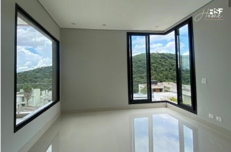 Casa de Condomínio à venda e aluguel com 4 quartos, 556m² - Foto 21