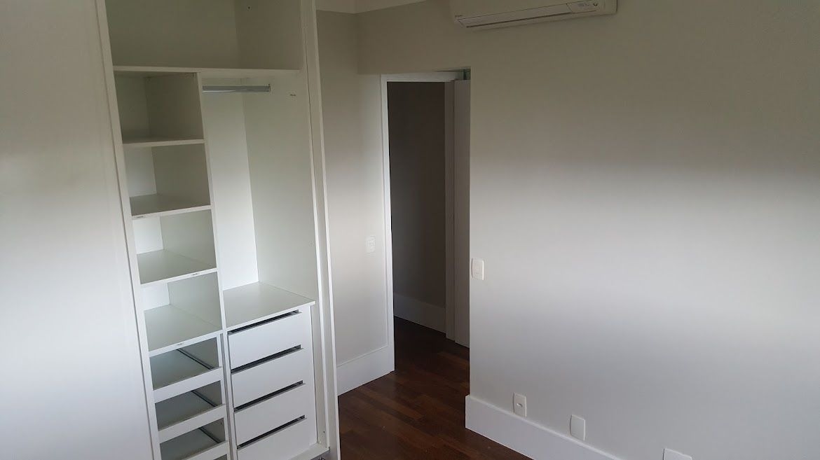 Apartamento para alugar com 3 quartos, 202m² - Foto 23