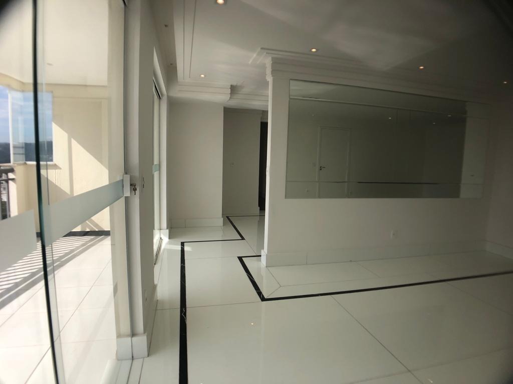 Apartamento à venda com 3 quartos, 165m² - Foto 5