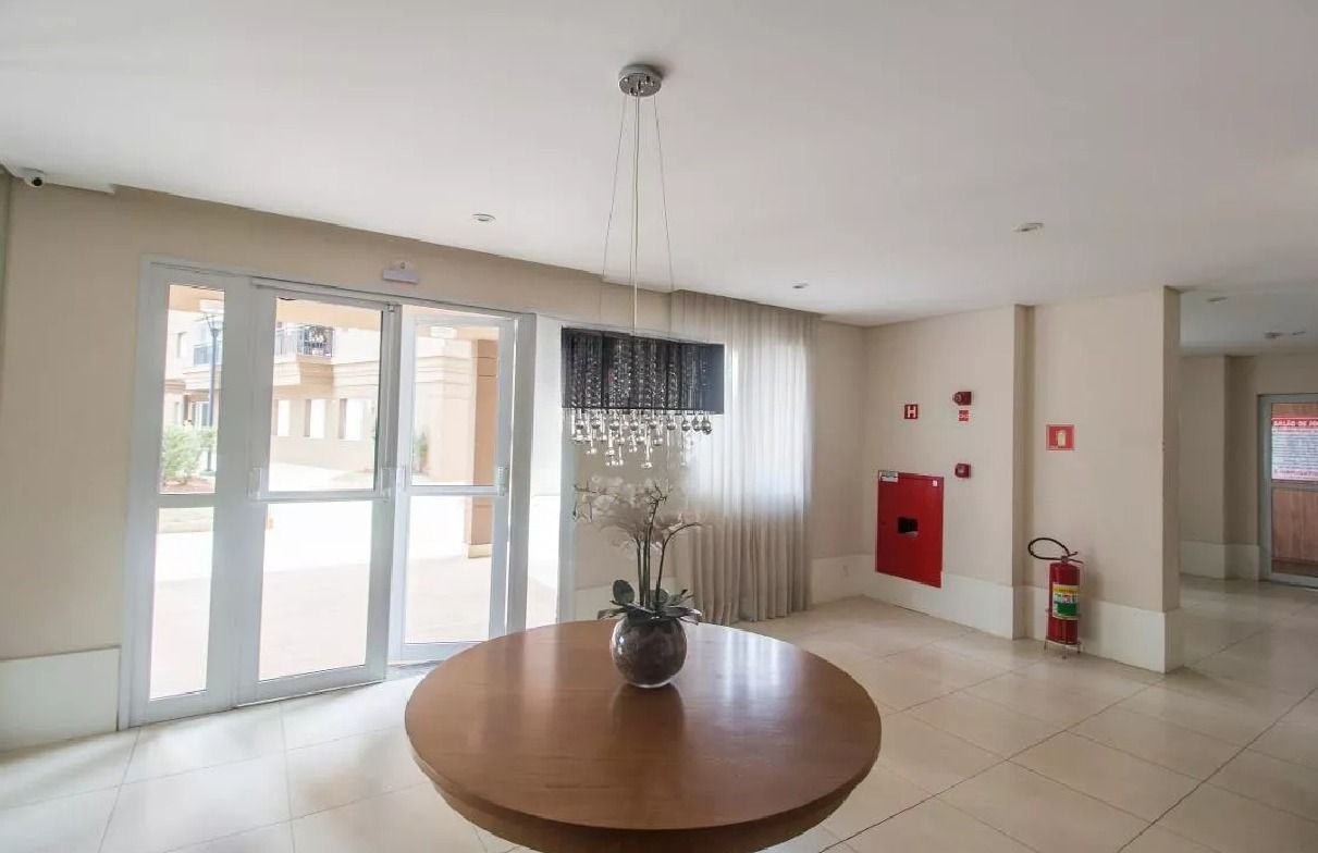 Apartamento à venda com 2 quartos, 61m² - Foto 11