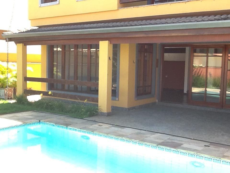 Casa à venda com 4 quartos, 380m² - Foto 4