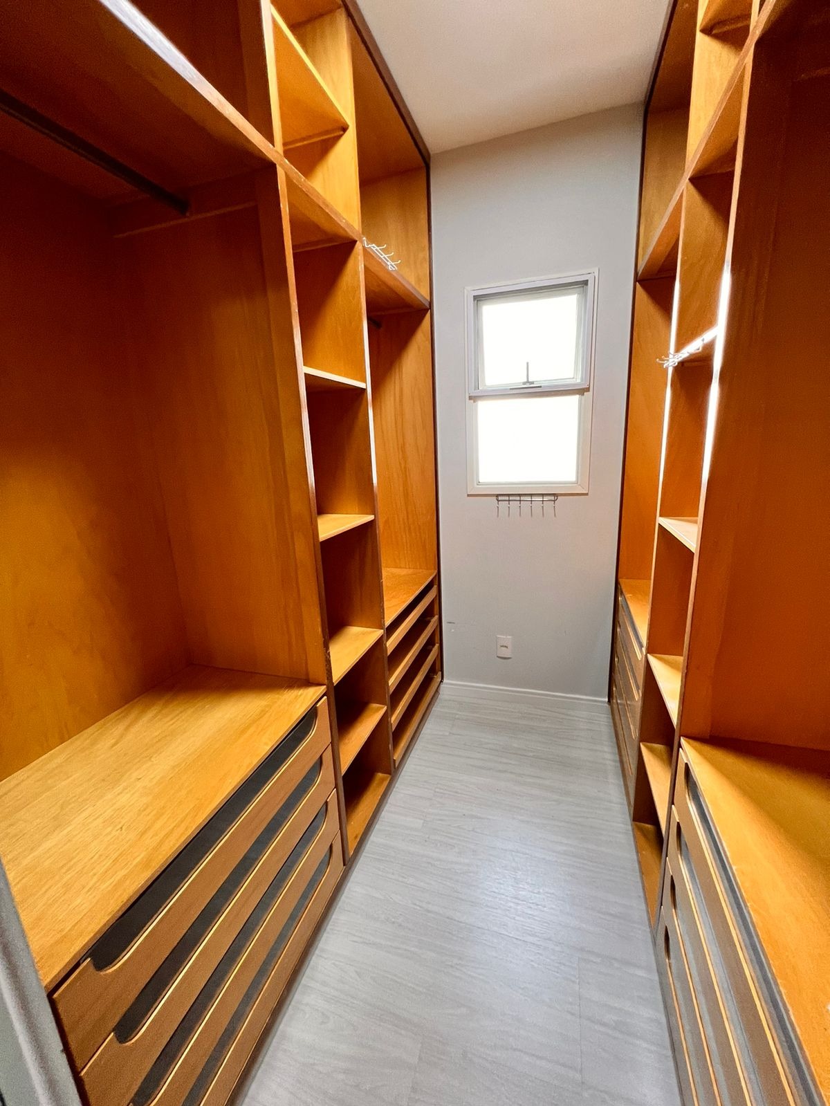 Apartamento à venda com 3 quartos, 101m² - Foto 44