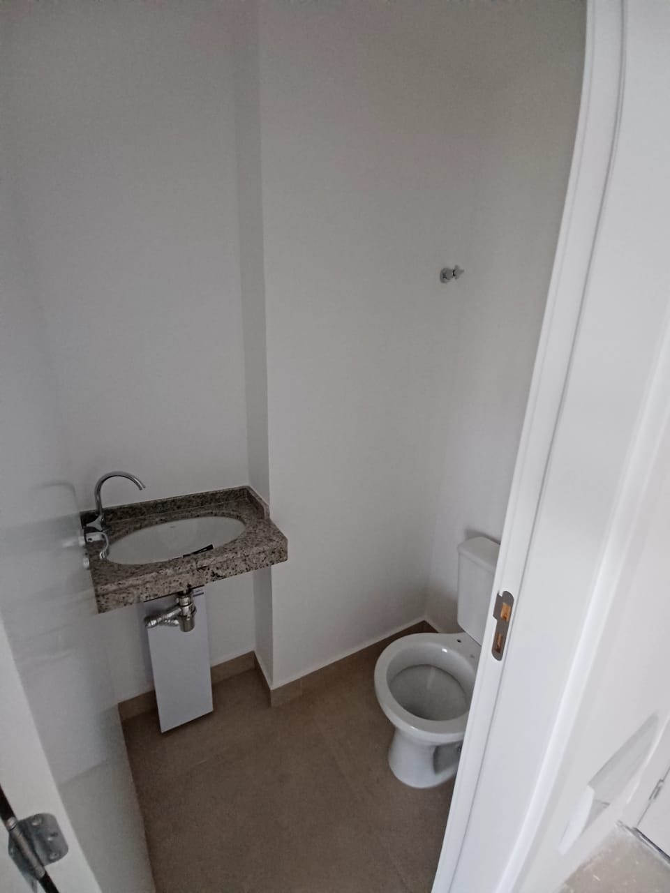 Apartamento à venda com 2 quartos, 75m² - Foto 17