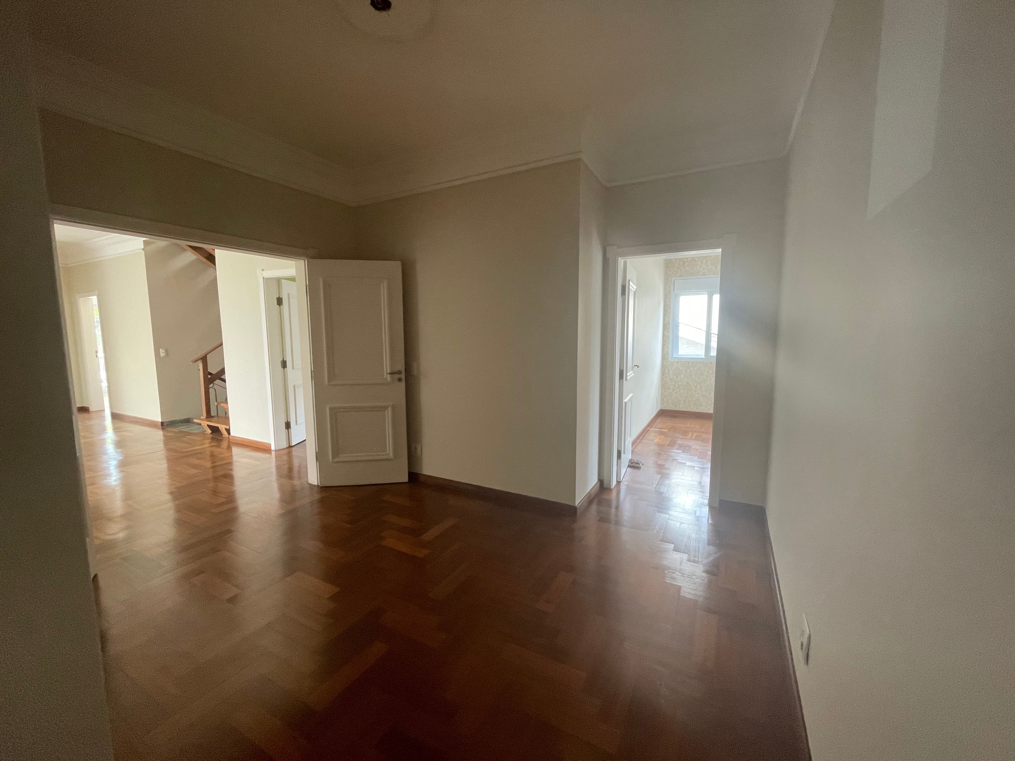 Casa à venda com 4 quartos, 1000m² - Foto 26