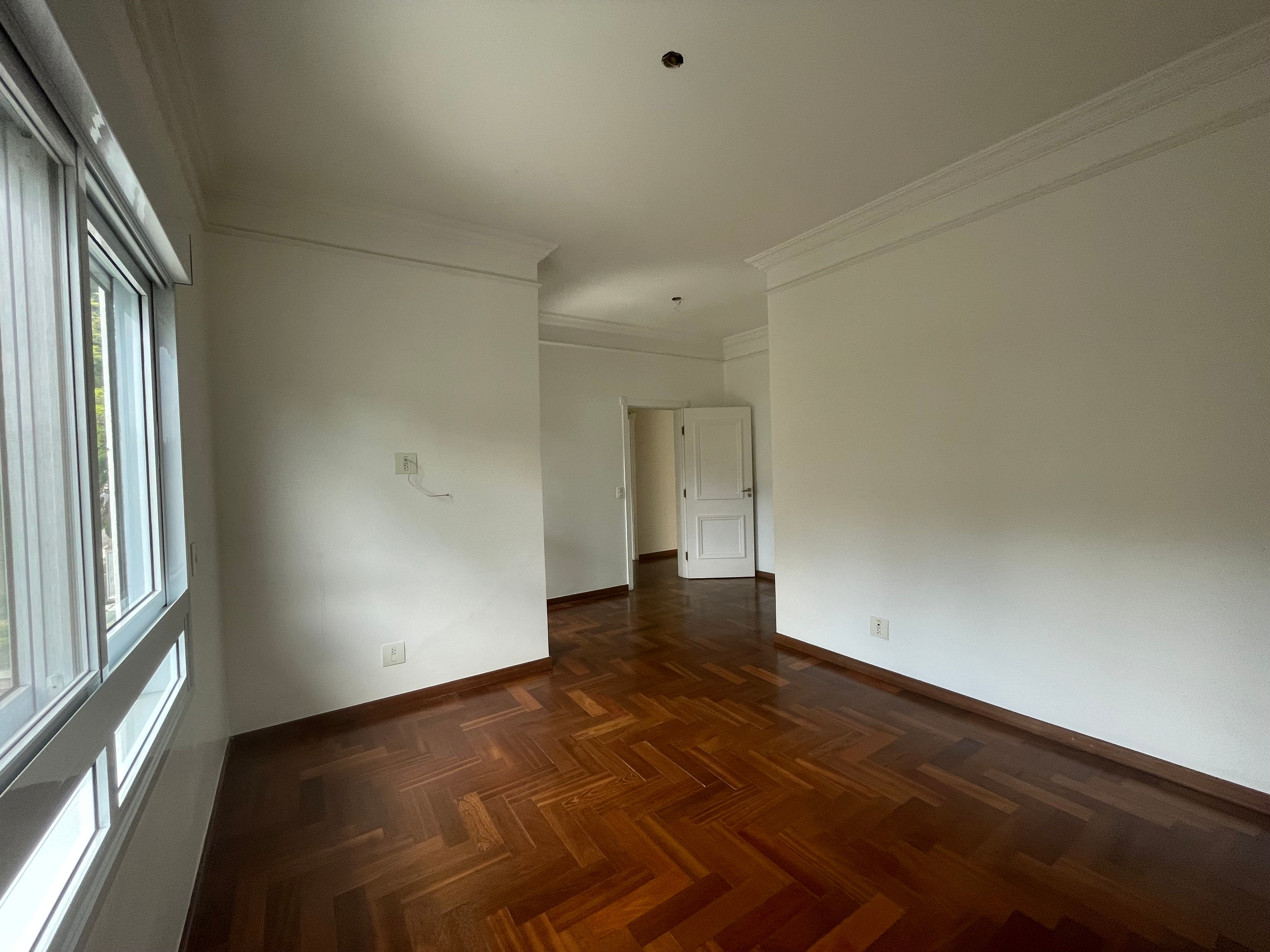 Casa à venda com 4 quartos, 1000m² - Foto 54