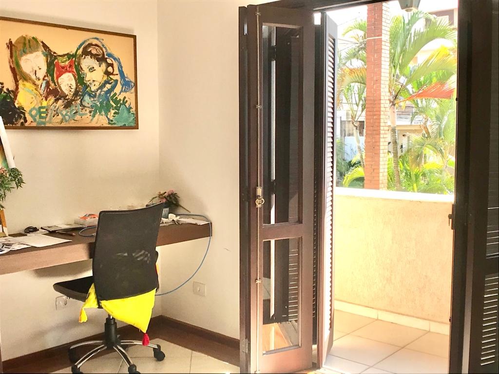 Casa de Condomínio à venda com 5 quartos, 305m² - Foto 16