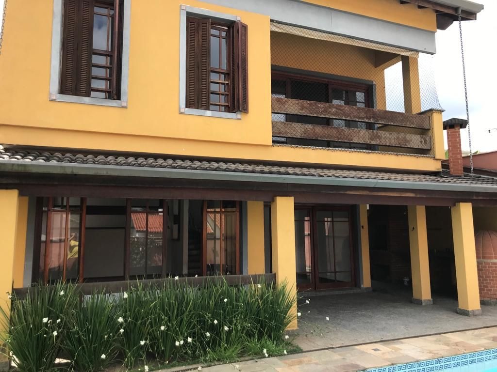 Casa à venda com 4 quartos, 380m² - Foto 5