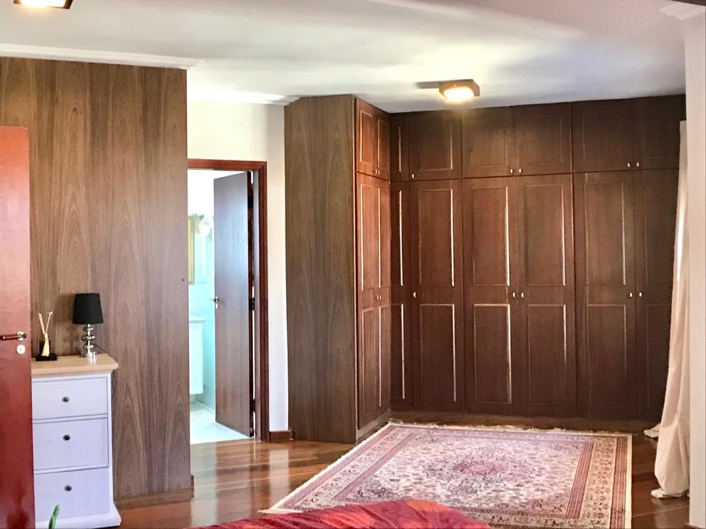 Casa de Condomínio à venda com 5 quartos, 305m² - Foto 13