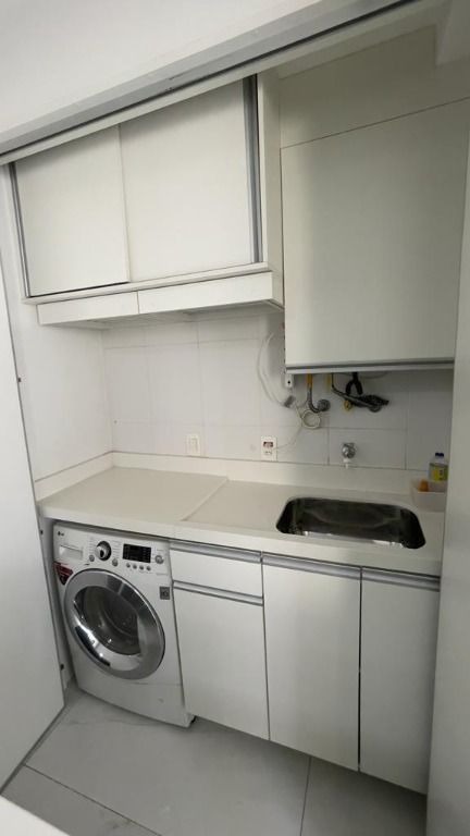 Apartamento para alugar com 3 quartos, 81m² - Foto 9