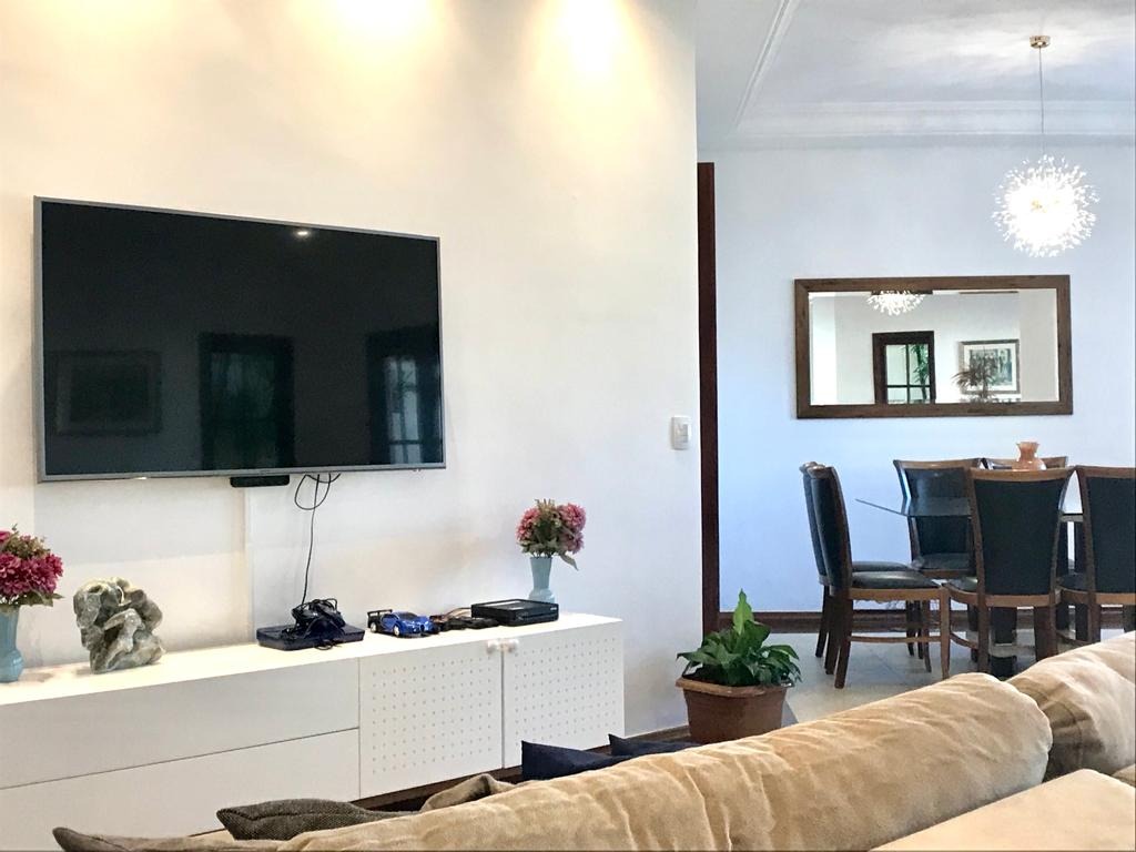 Casa, 5 quartos, 305 m² - Foto 3