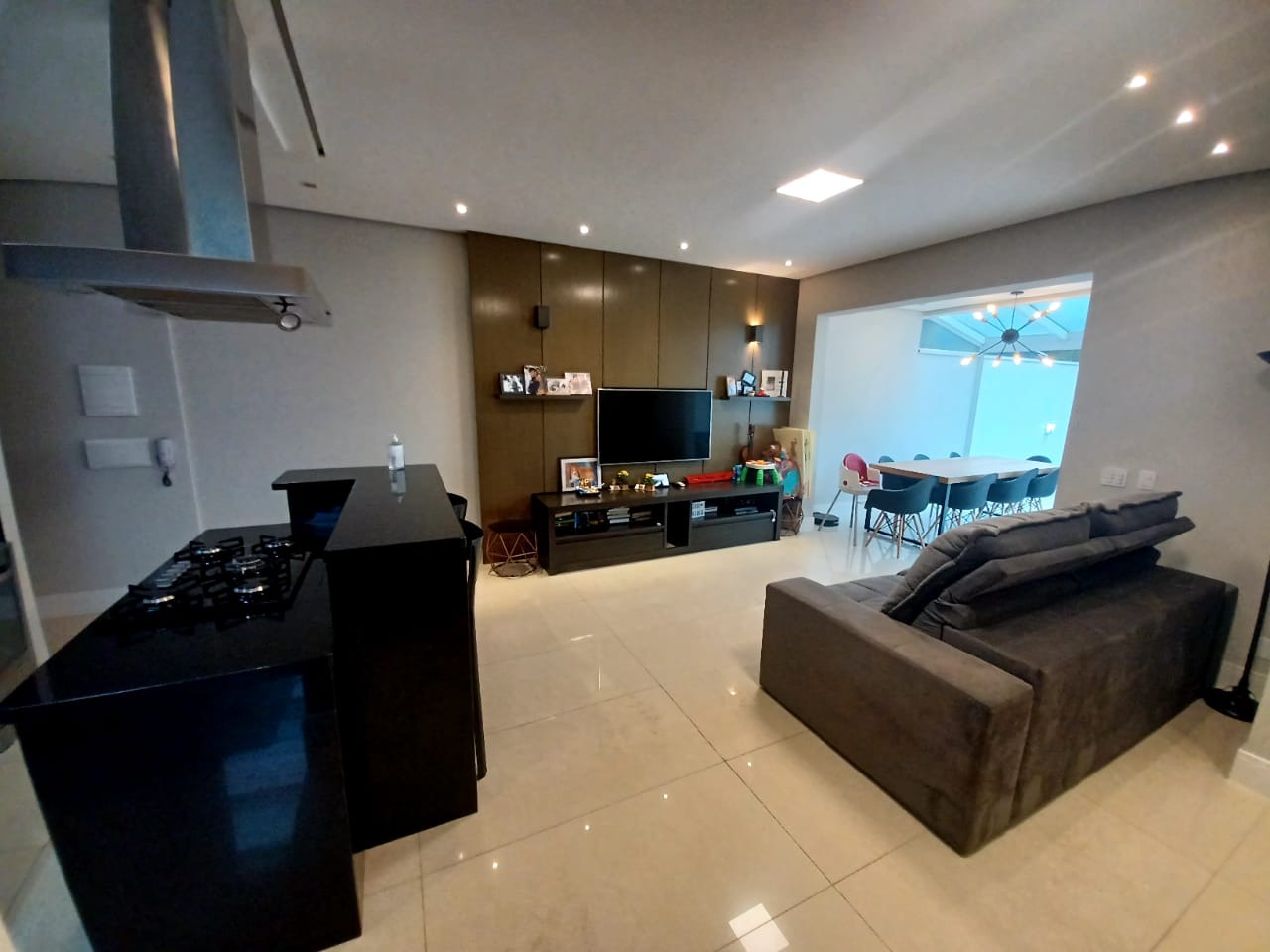 Apartamento à venda com 2 quartos, 178m² - Foto 3