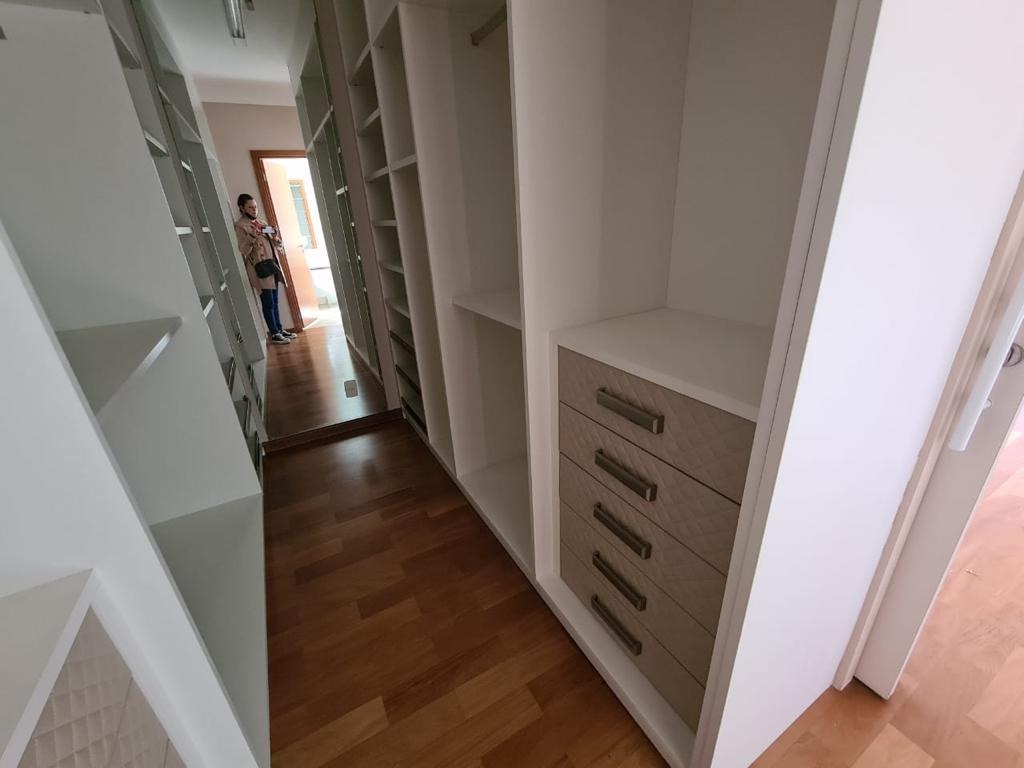 Apartamento à venda com 3 quartos, 201m² - Foto 19