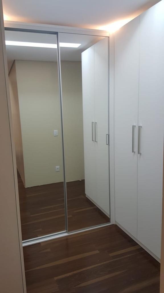 Apartamento à venda com 3 quartos, 107m² - Foto 9