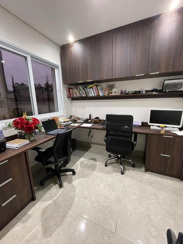 Casa de Condomínio à venda com 4 quartos, 310m² - Foto 10