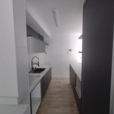 Apartamento à venda com 2 quartos, 80m² - Foto 9