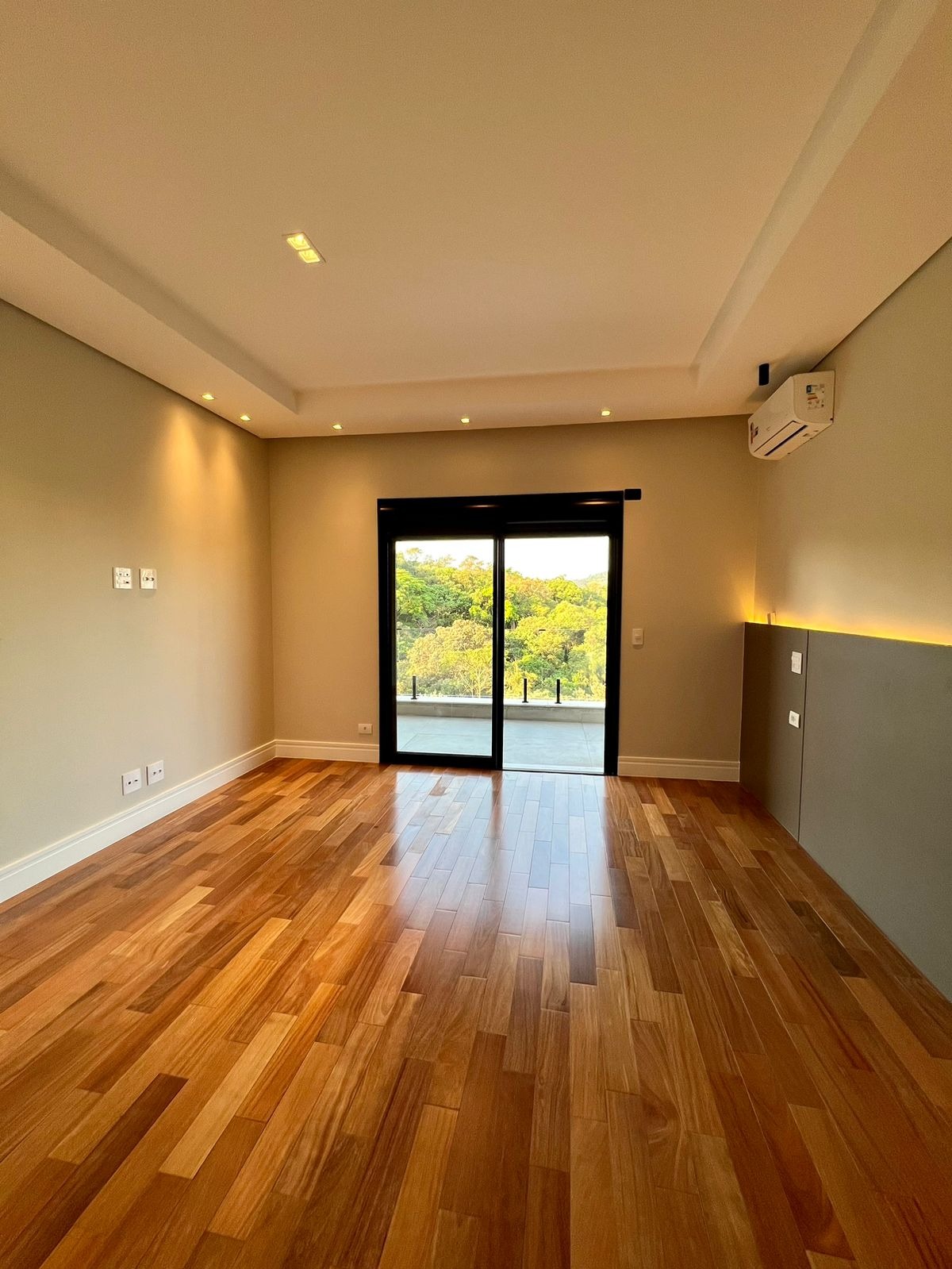 Casa à venda com 4 quartos, 428m² - Foto 36