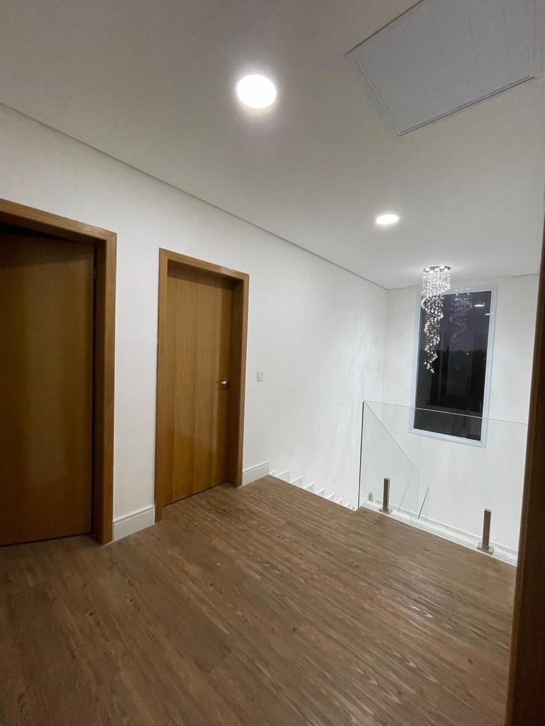 Casa de Condomínio à venda com 4 quartos, 310m² - Foto 15