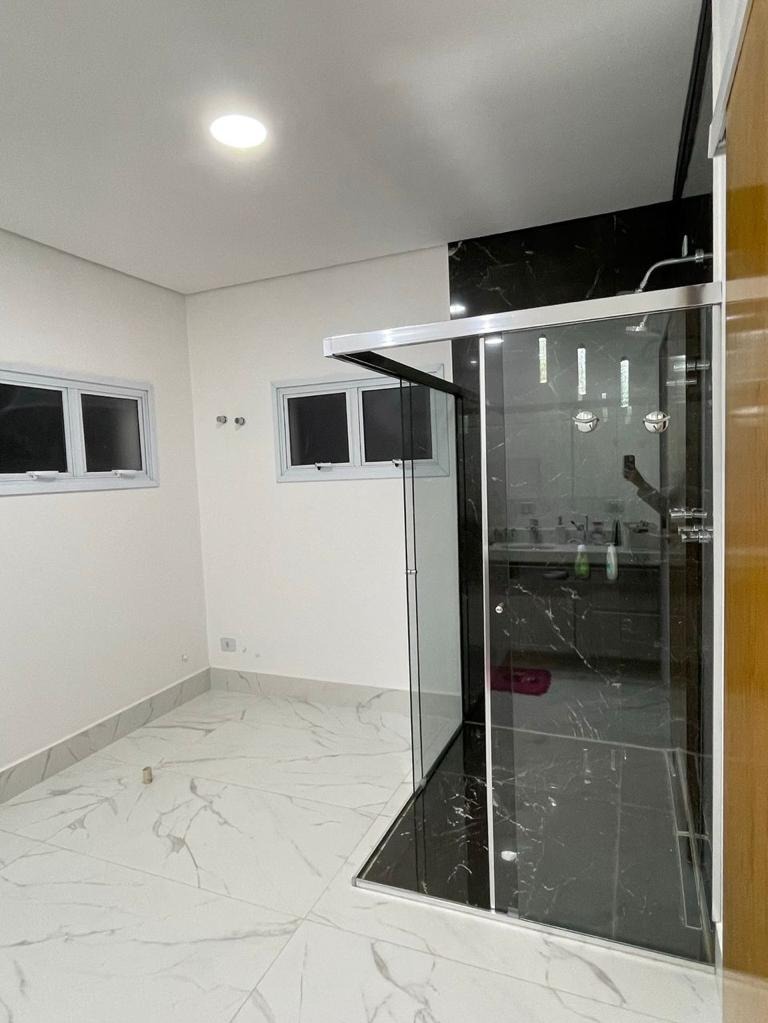 Casa de Condomínio à venda com 4 quartos, 310m² - Foto 27