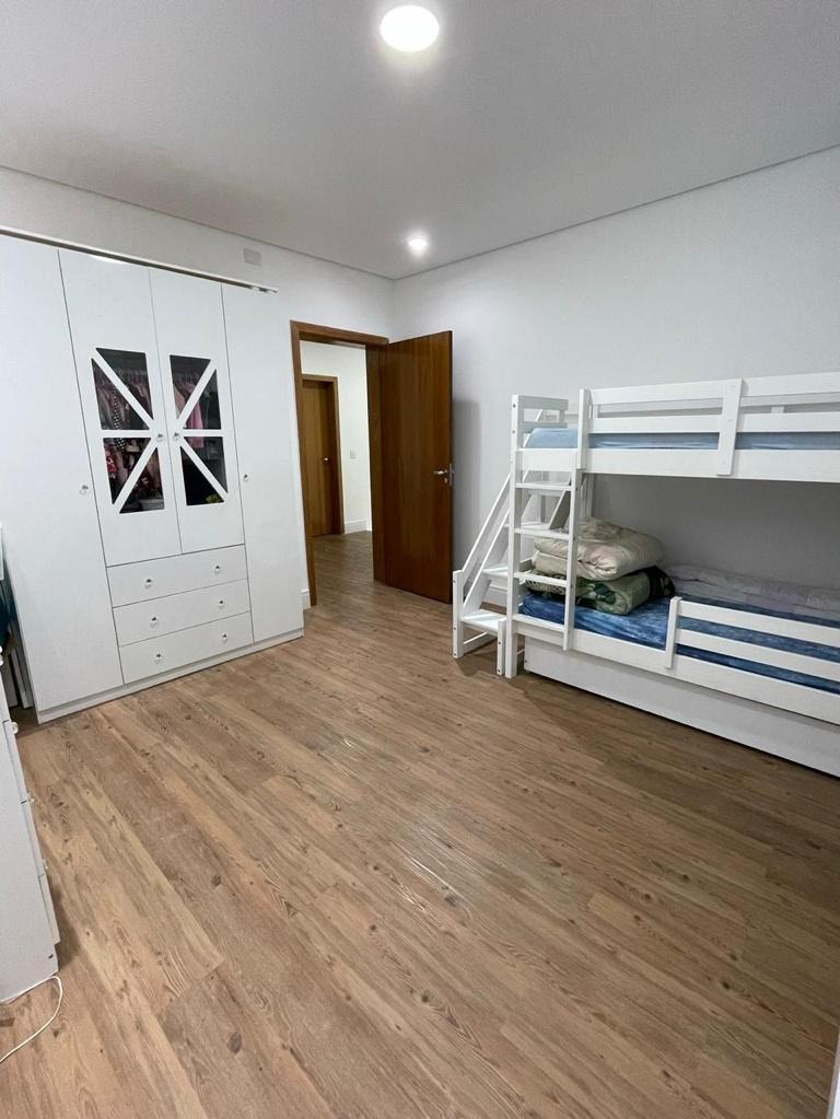 Casa de Condomínio à venda com 4 quartos, 310m² - Foto 18