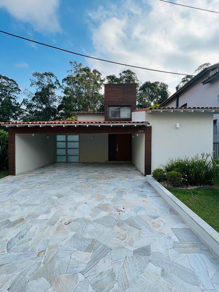 Casa de Condomínio à venda com 4 quartos, 420m² - Foto 3