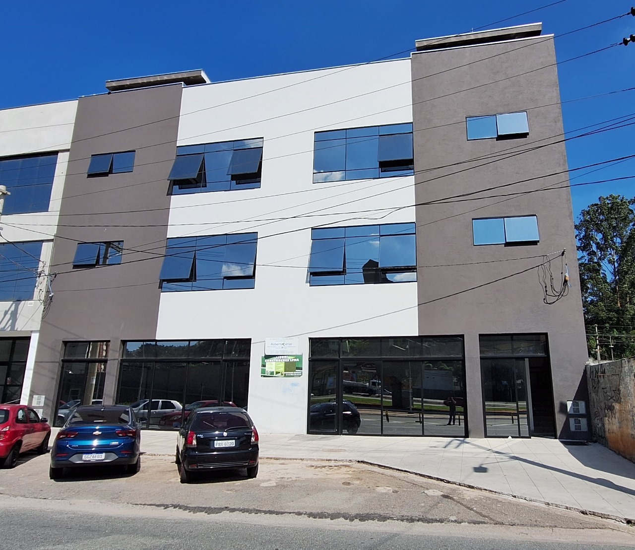 Depósito-Galpão-Armazém para alugar, 1500m² - Foto 1