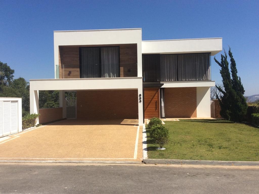 Sobrado à venda com 4 quartos, 604m² - Foto 2