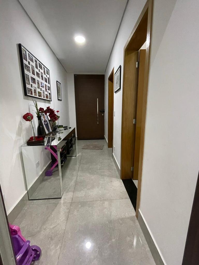 Casa de Condomínio à venda com 4 quartos, 310m² - Foto 13