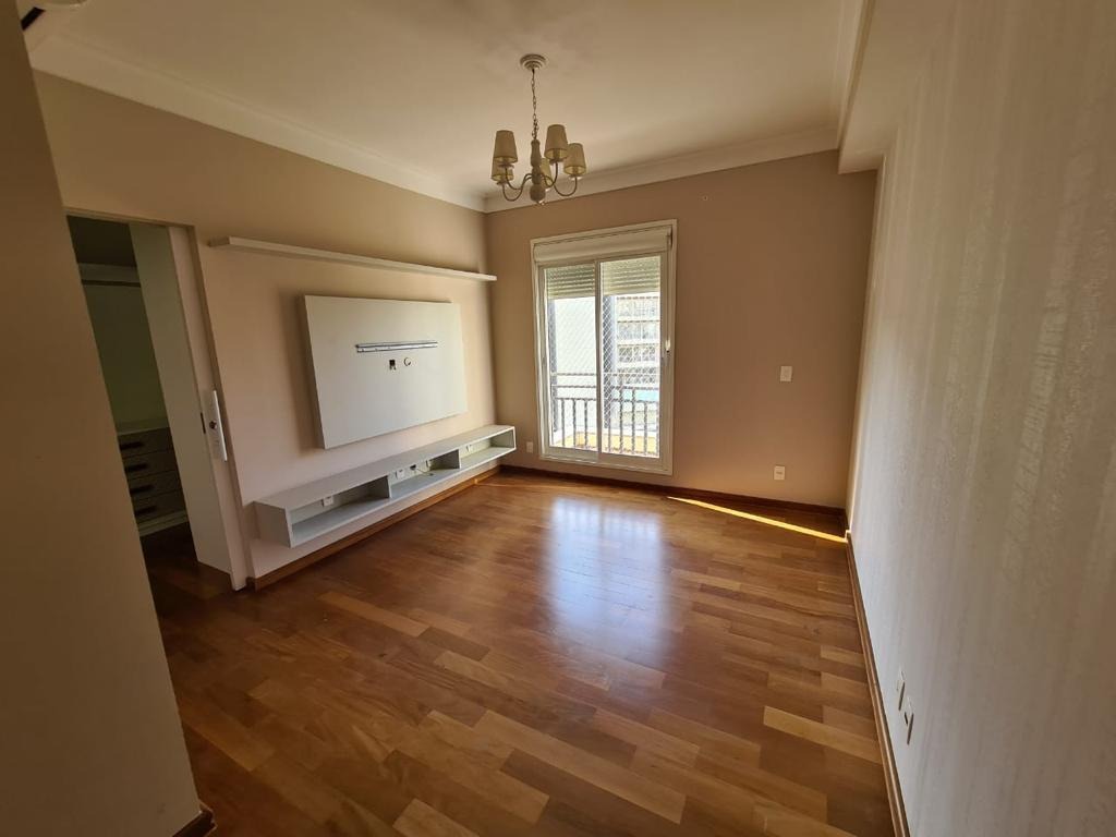 Apartamento à venda com 3 quartos, 201m² - Foto 22