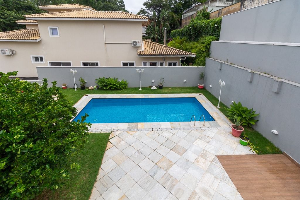 Casa à venda com 6 quartos, 467m² - Foto 3