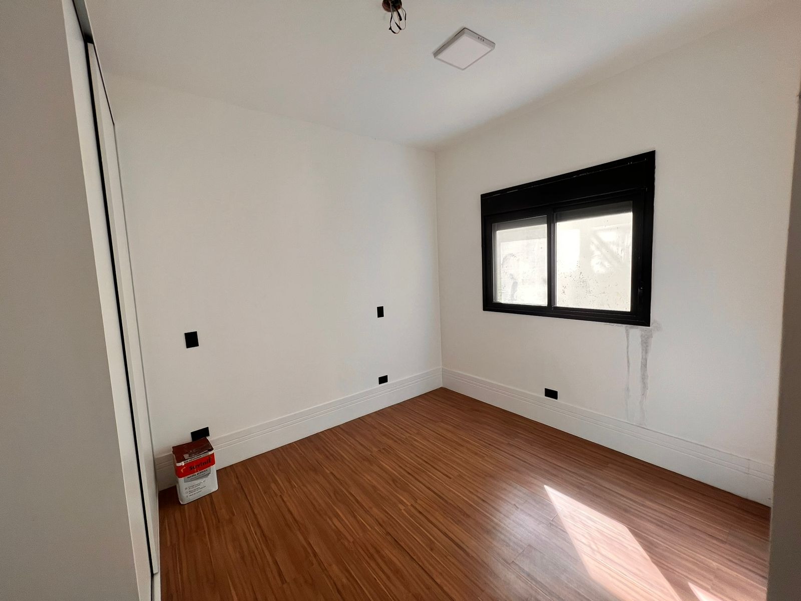 Casa de Condomínio à venda com 4 quartos, 200m² - Foto 27