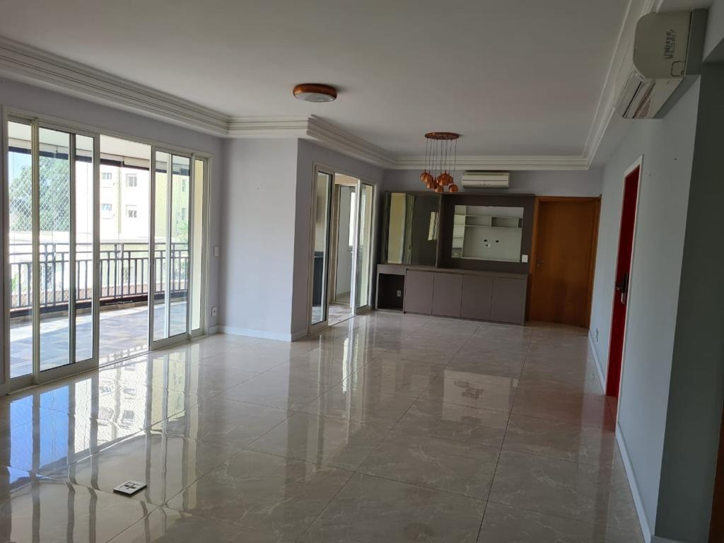 Apartamento à venda com 3 quartos, 201m² - Foto 6