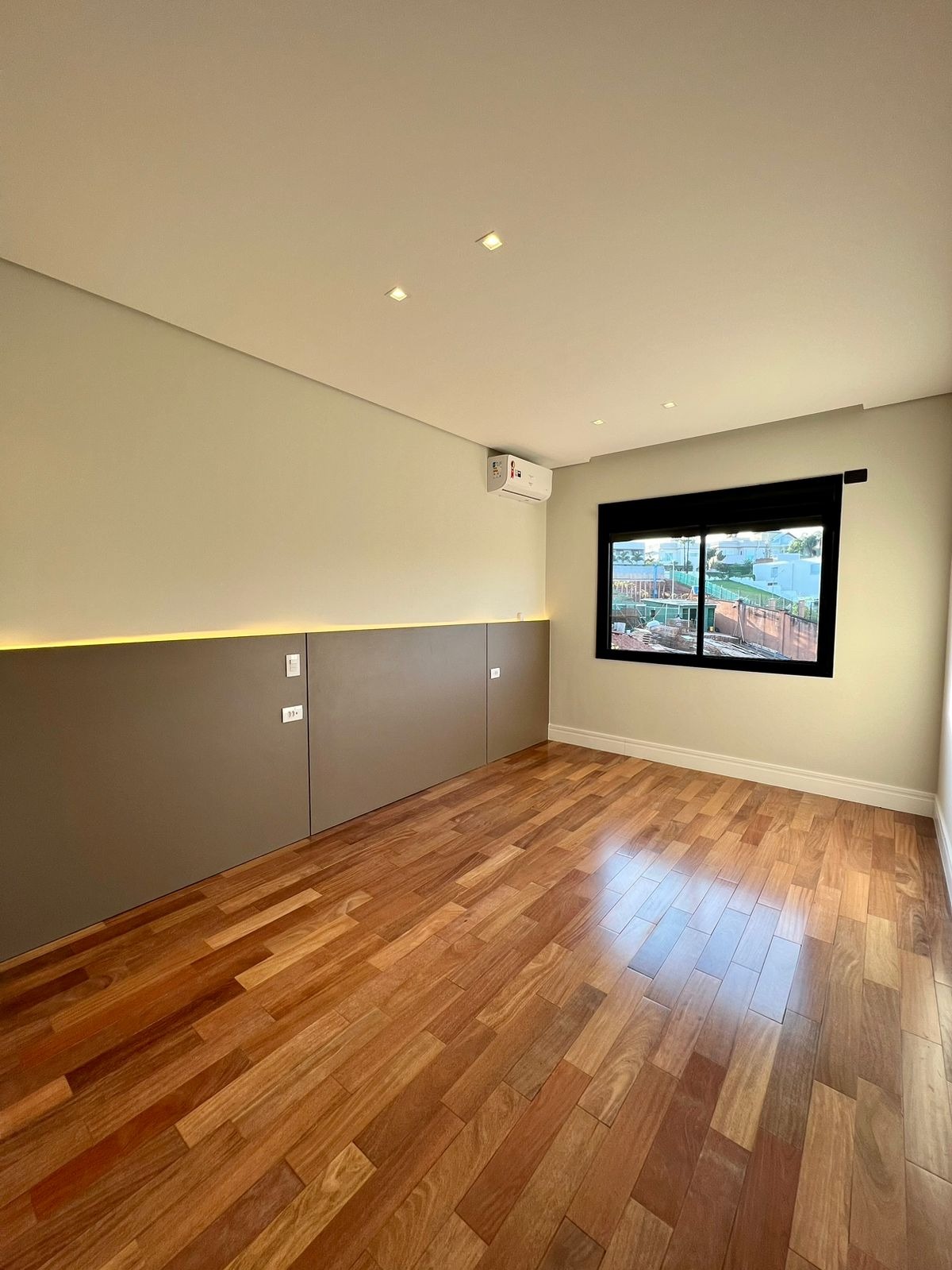 Casa à venda com 4 quartos, 428m² - Foto 44