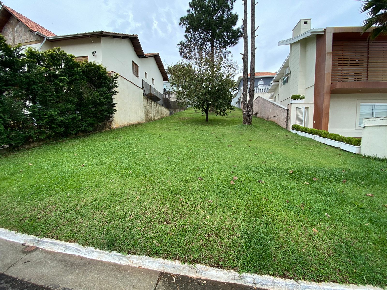 Terreno à venda, 360m² - Foto 1