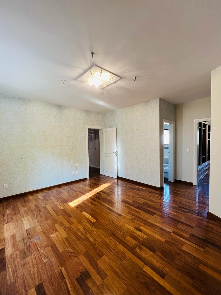 Casa de Condomínio à venda com 4 quartos, 420m² - Foto 23