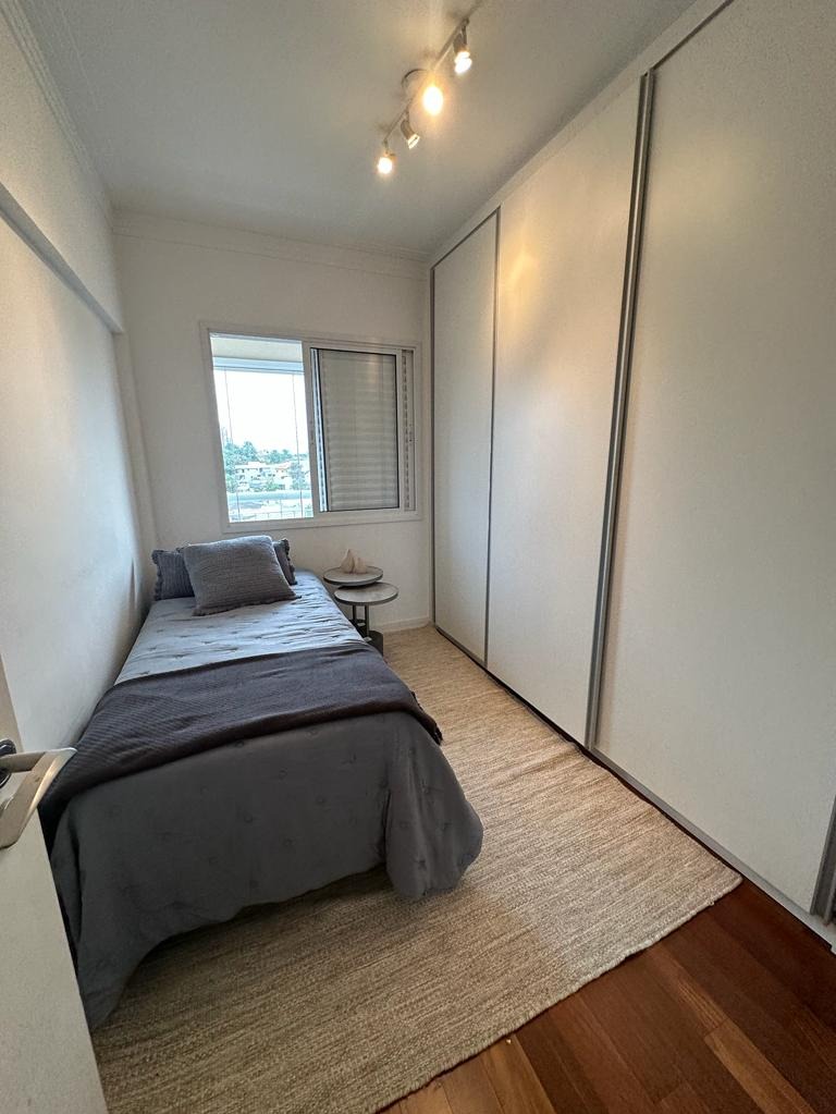 Apartamento à venda com 2 quartos, 79m² - Foto 18