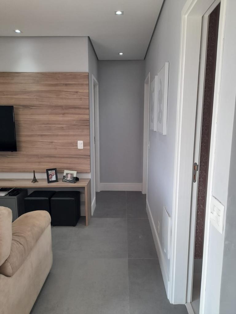 Apartamento à venda com 2 quartos, 81m² - Foto 4