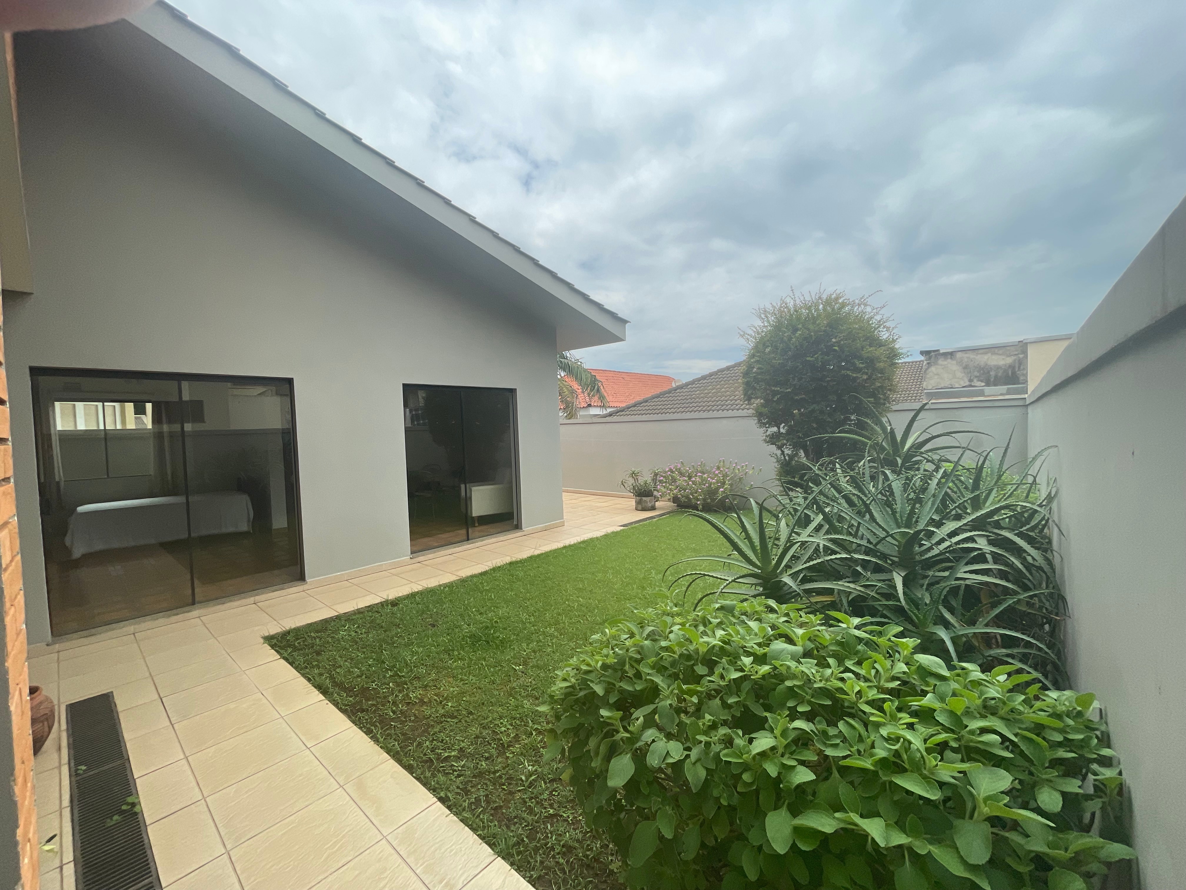 Casa à venda com 3 quartos, 266m² - Foto 51