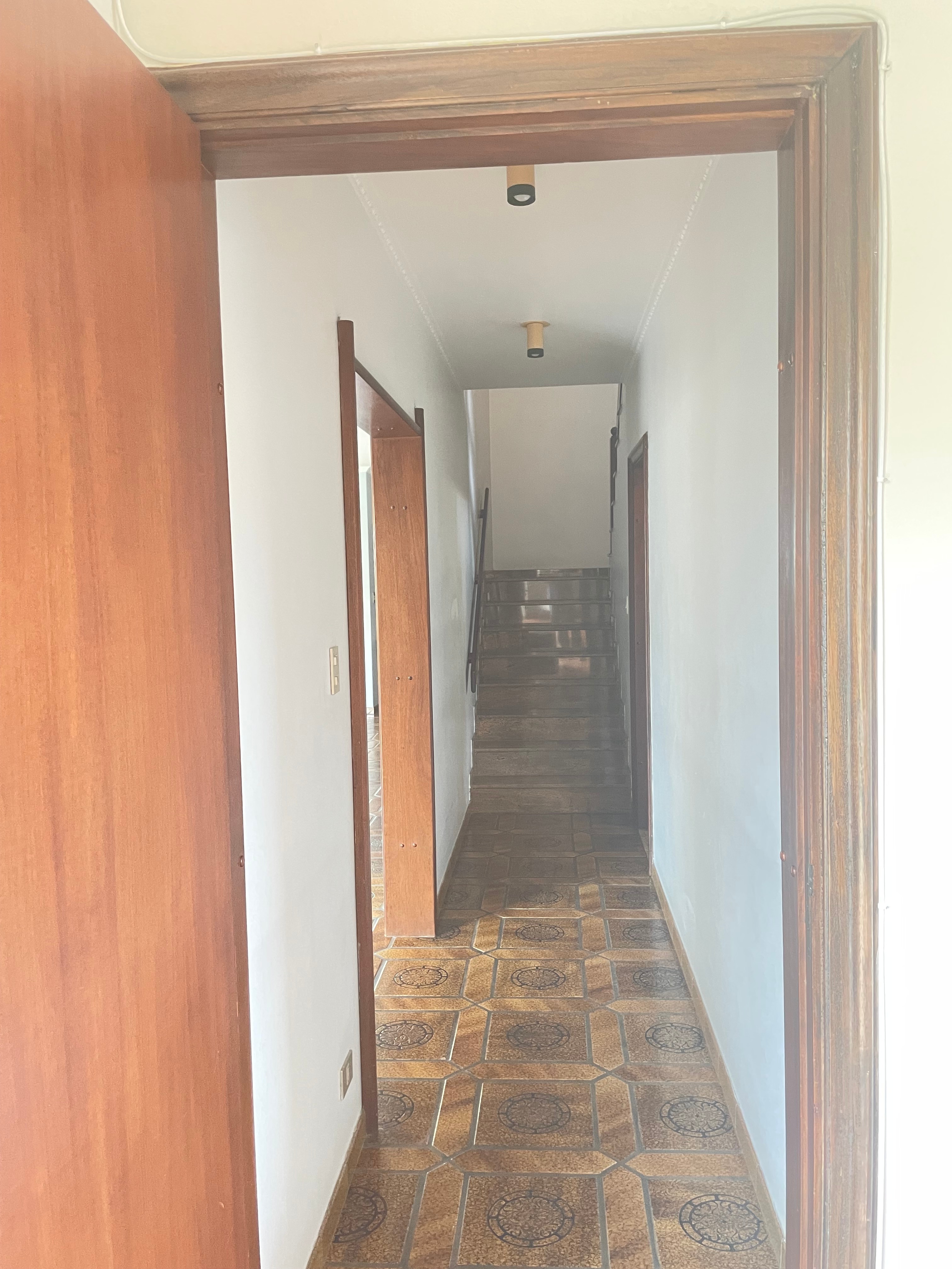 Casa à venda com 3 quartos, 266m² - Foto 27