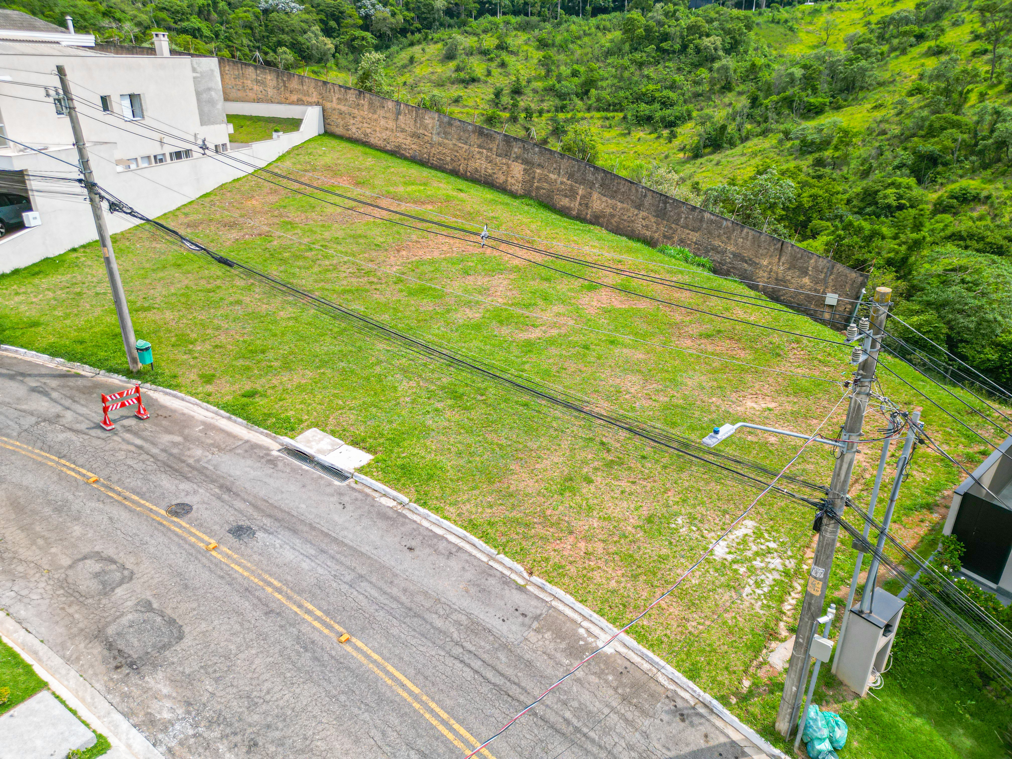 Terreno à venda, 821m² - Foto 2