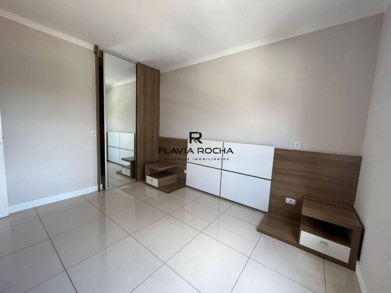 Apartamento à venda com 2 quartos, 90m² - Foto 8