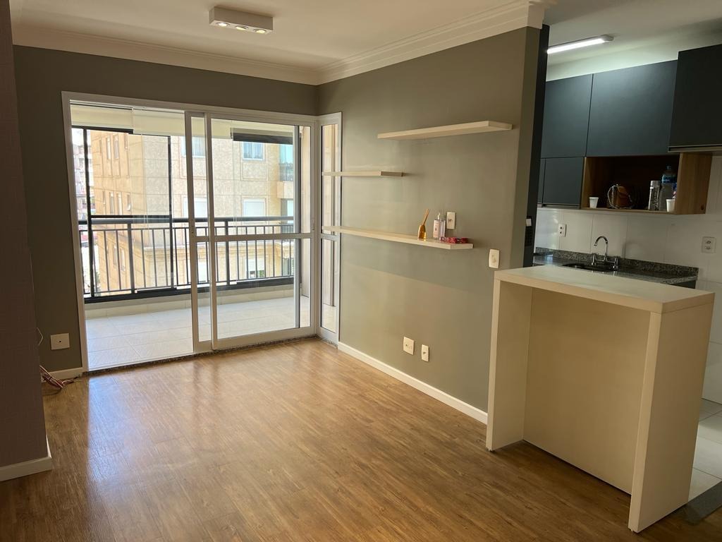 Apartamento à venda com 3 quartos, 73m² - Foto 1