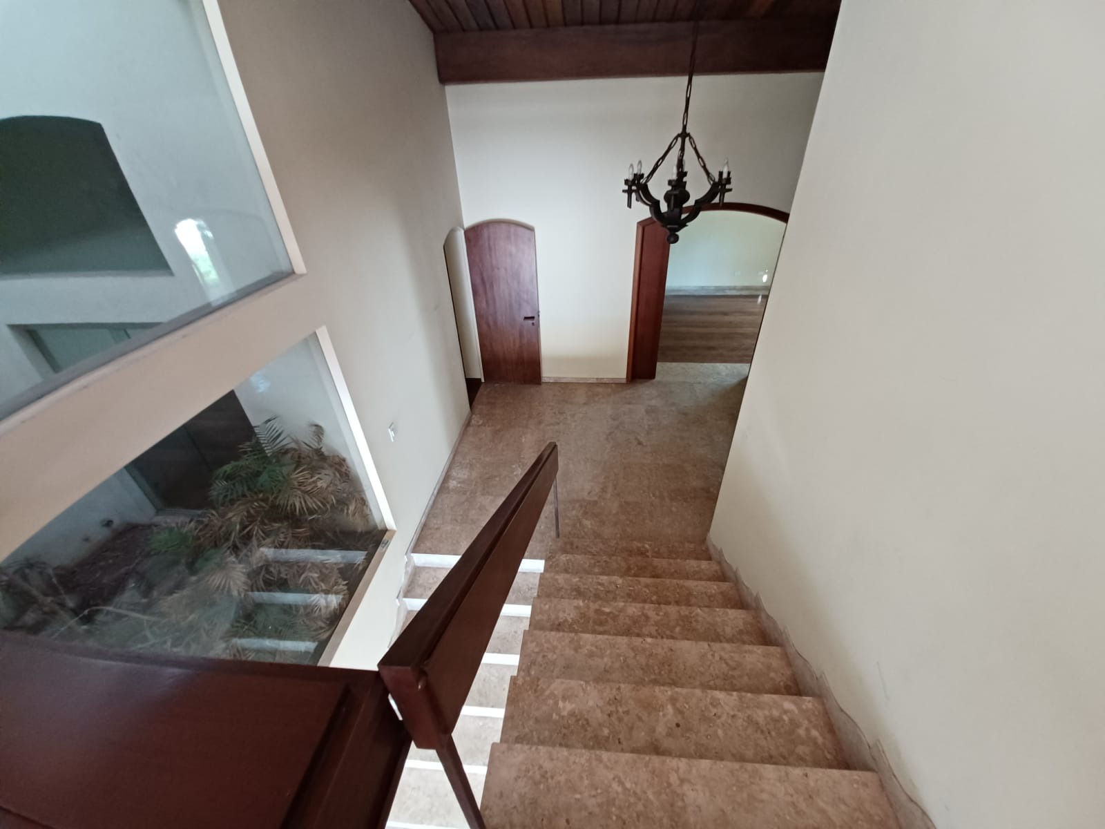 Casa para alugar com 5 quartos, 700m² - Foto 19