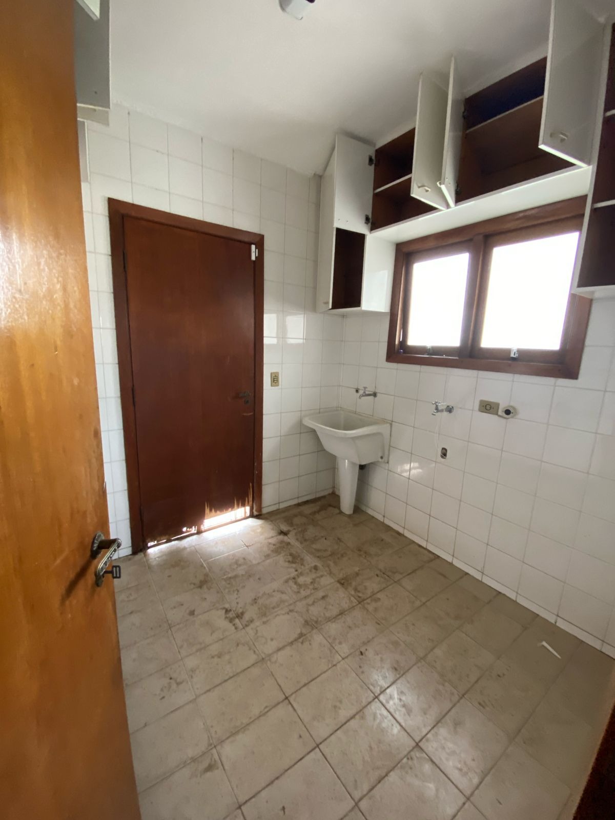 Casa de Condomínio à venda com 3 quartos, 320m² - Foto 10