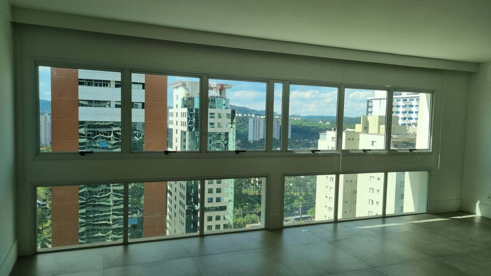 Apartamento à venda com 3 quartos, 252m² - Foto 16