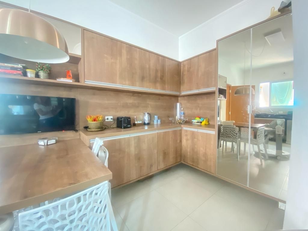 Casa à venda com 4 quartos, 388m² - Foto 28