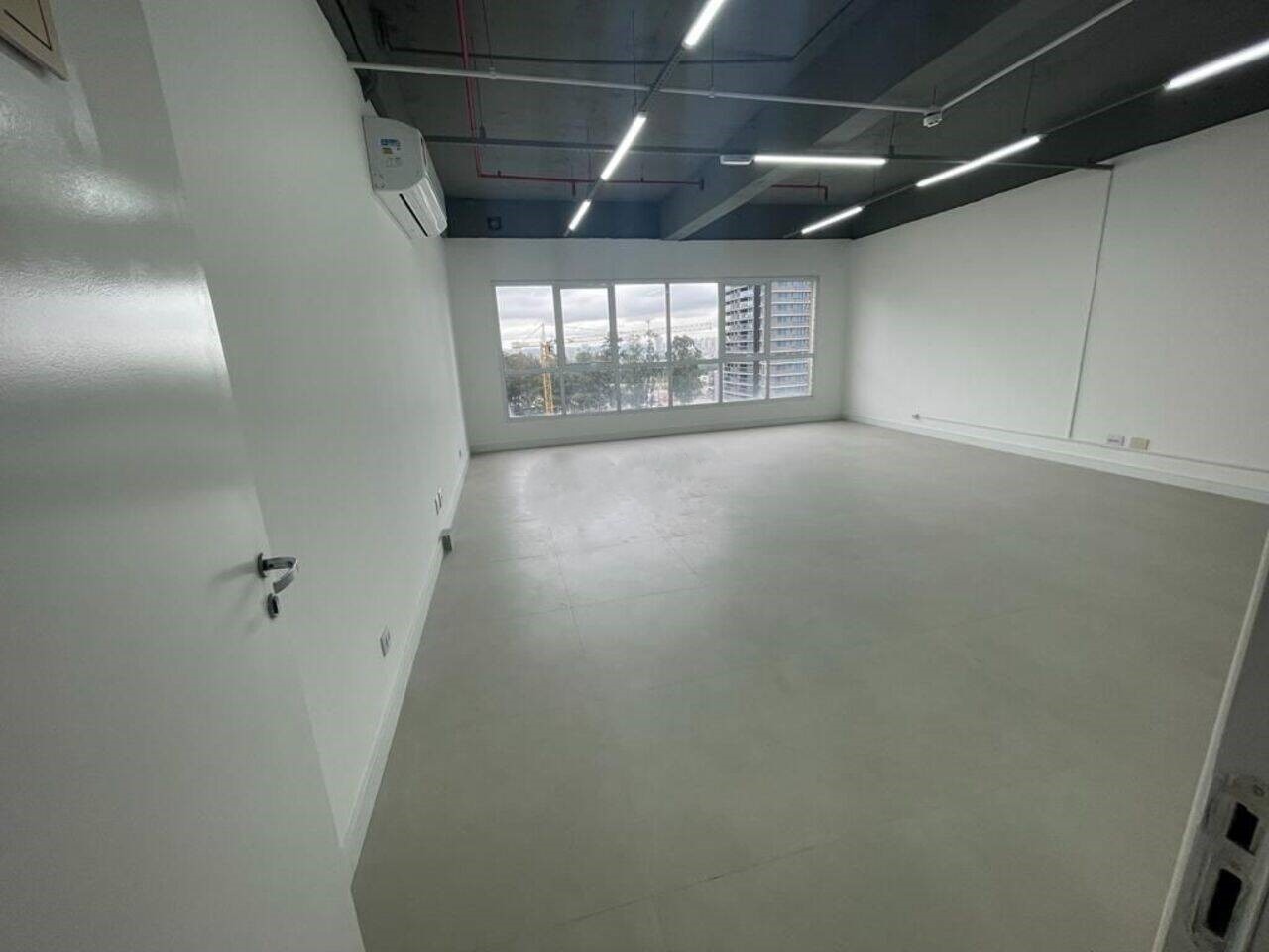 Conjunto Comercial-Sala para alugar, 55m² - Foto 1