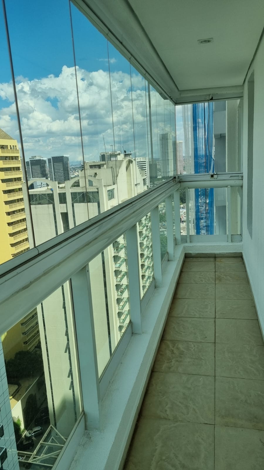 Apartamento à venda com 3 quartos, 252m² - Foto 14