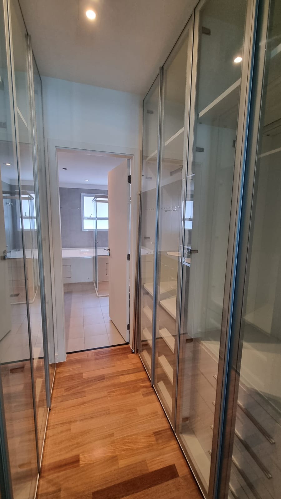 Apartamento à venda com 3 quartos, 252m² - Foto 28